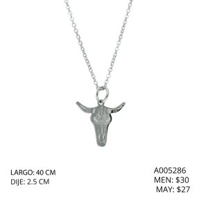 Collar Plateado Cabeza de Toro Acero Inoxidable A005286